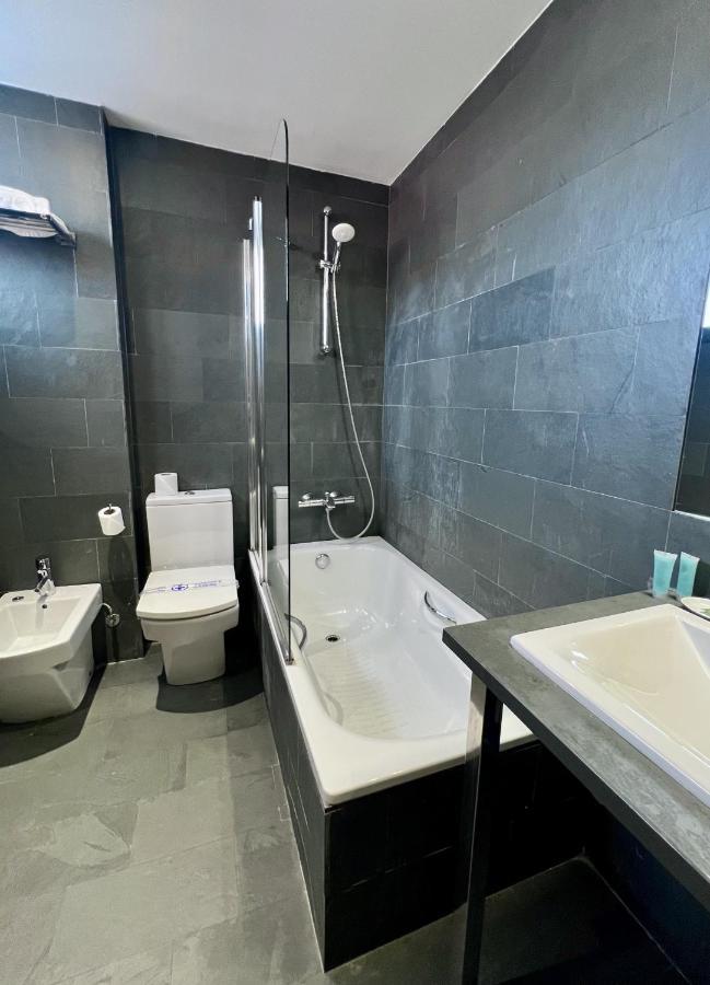 Hotel Duero Лагуна-де-Дуэро Экстерьер фото