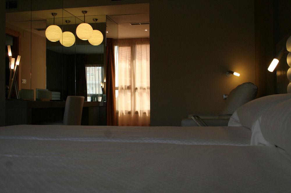 Hotel Duero Лагуна-де-Дуэро Экстерьер фото